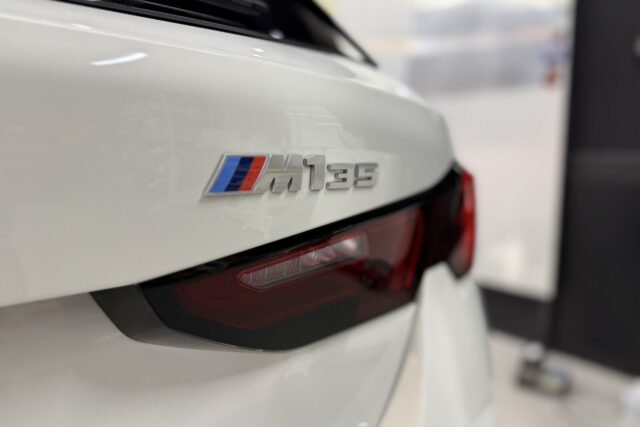新古車のBMW M135にダイヤⅡキーパーコーティングを施工