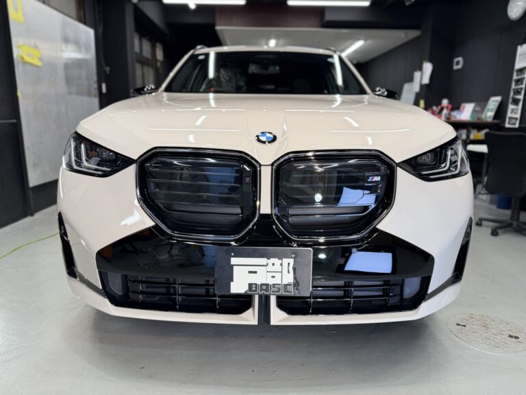 BMW X3 M50 xDrive(G43)デューングレーにダイヤⅡキーパーを施工。